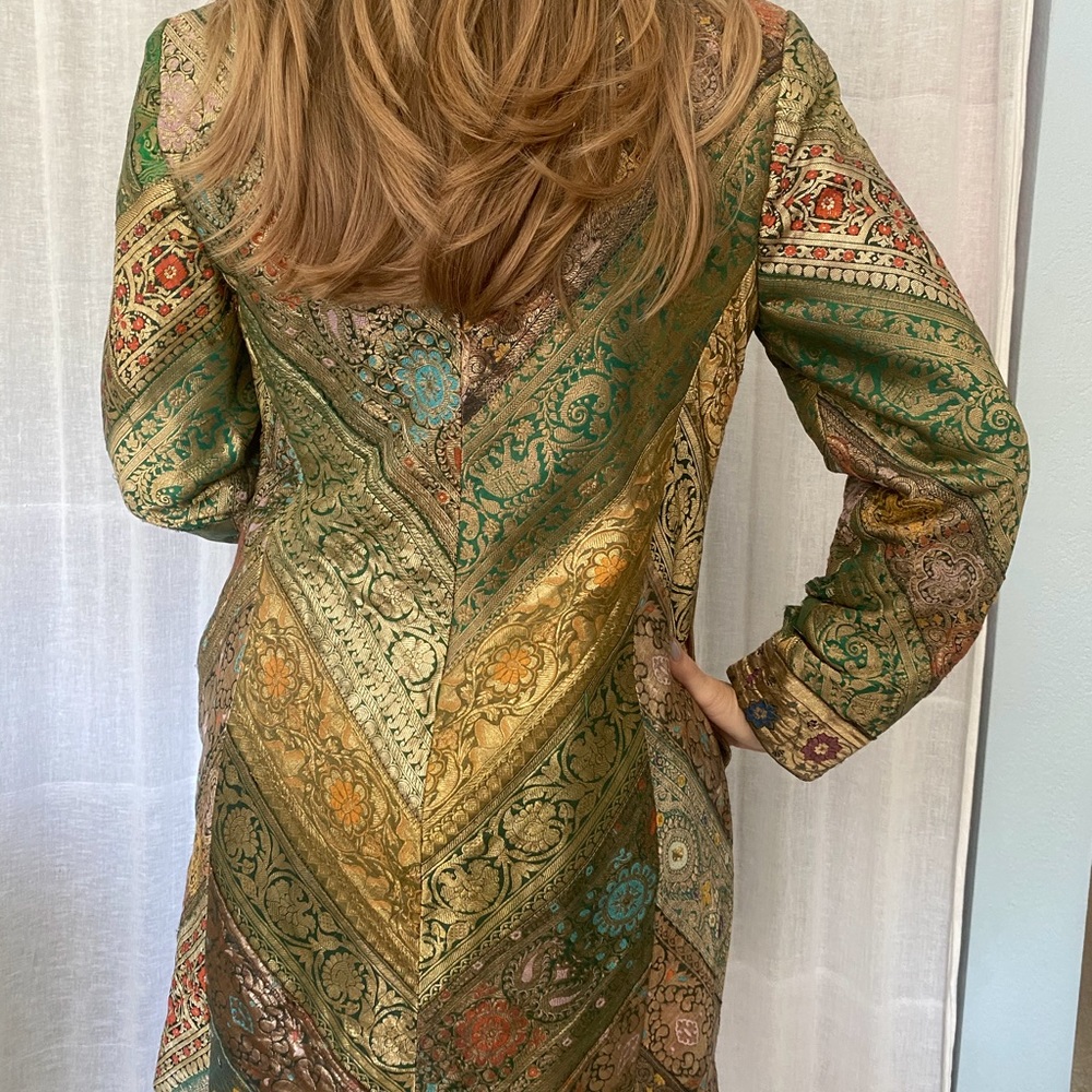 Lili Butler jacket Indian Brocade ONE OF A KIND - Picture 4 of 10